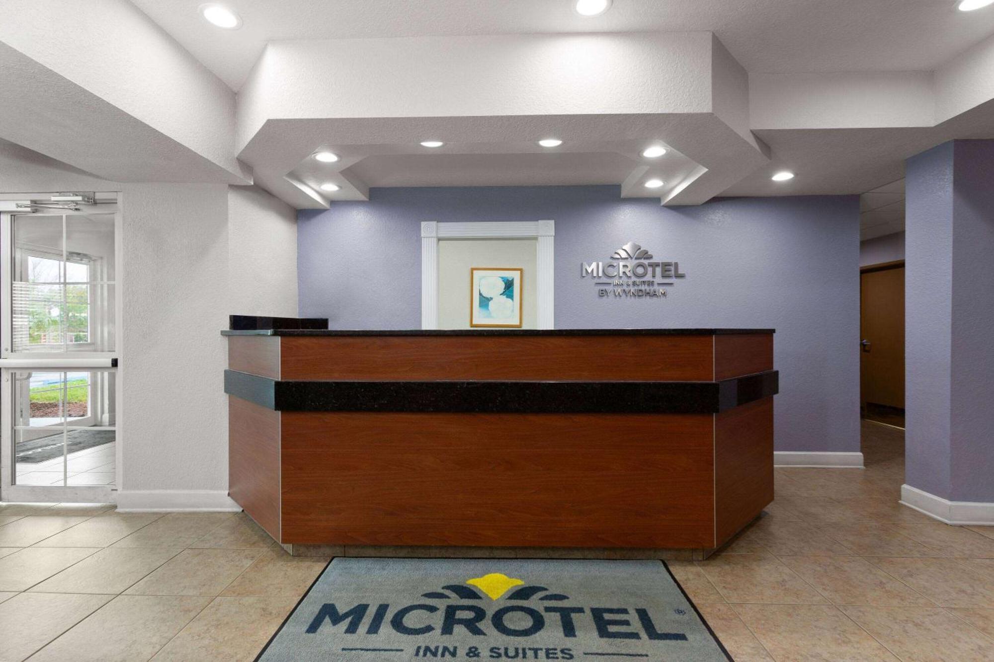 Microtel Inn And Suites - Zephyrhills Exteriér fotografie